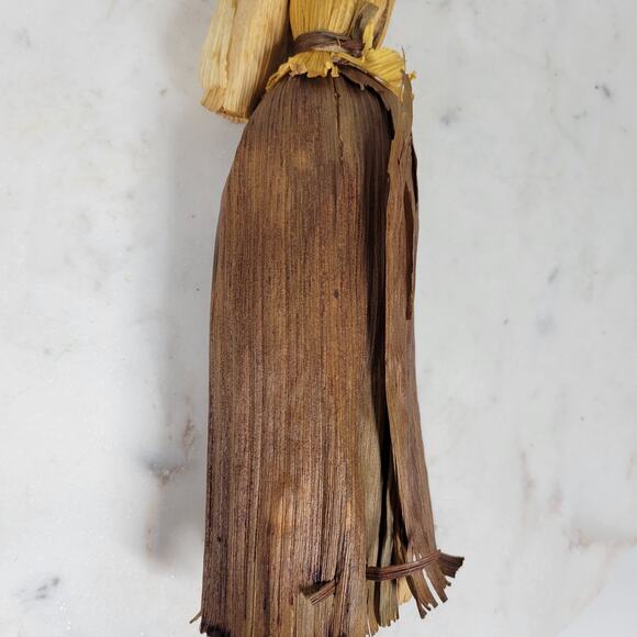 Vintage Corn Husk Doll 9" Tan Brown Handmade Woman Baby Face Hair Folk Art Fall - Picture 3 of 12